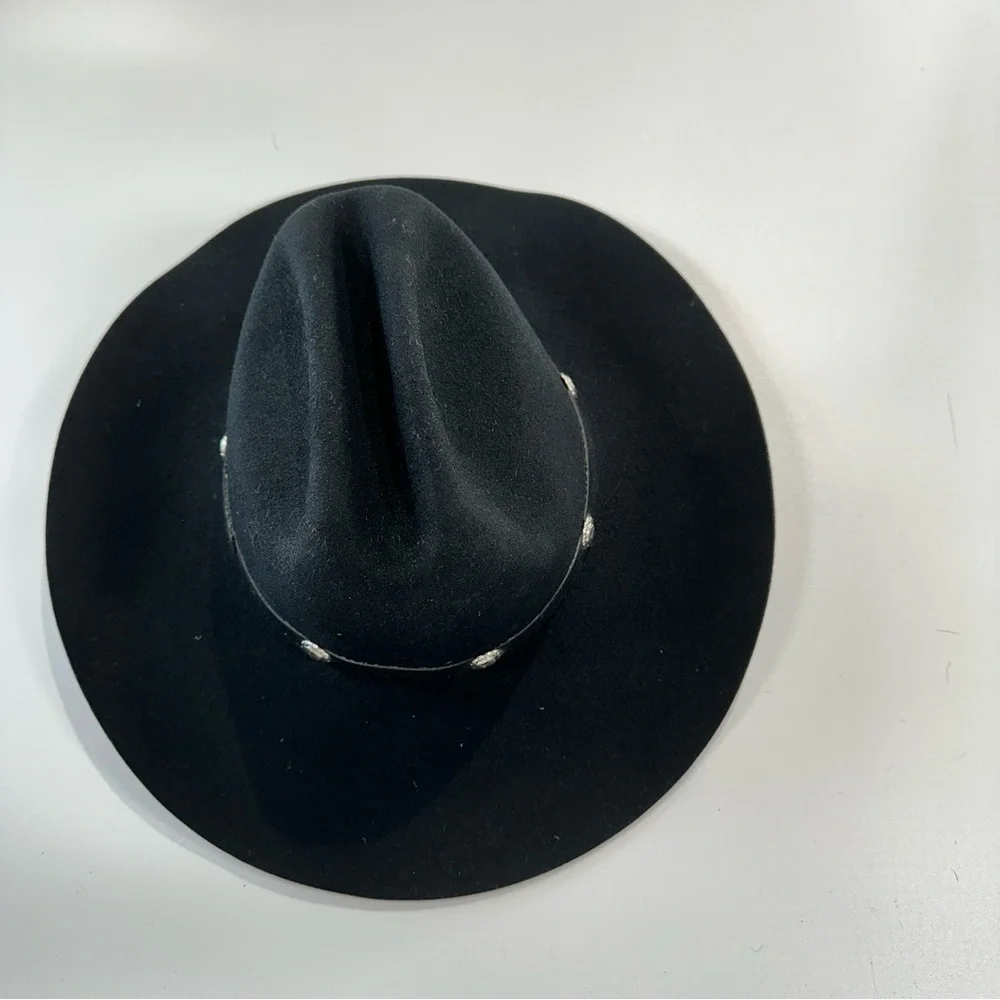 Rodeo Festival Western Black Wool Felt Hat With Concho Band